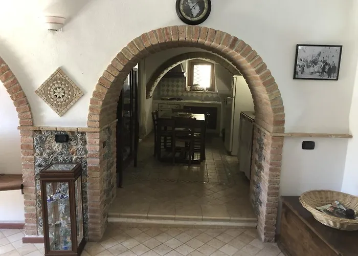 Crocevia * 巴多拉托斯塔兹翁